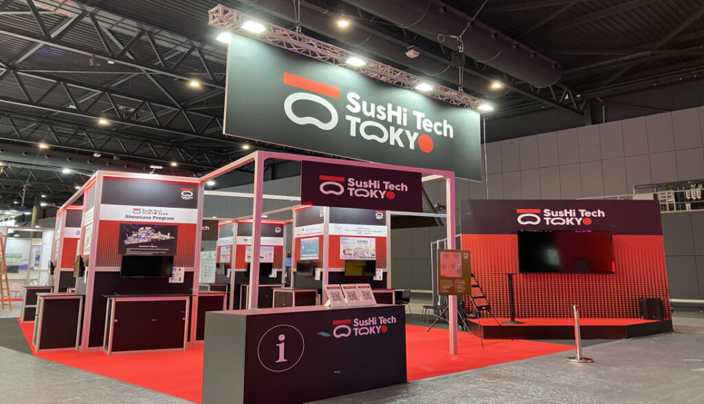 写真:SusHi Tech Tokyoのロゴがデザインされた東京パビリオンブース